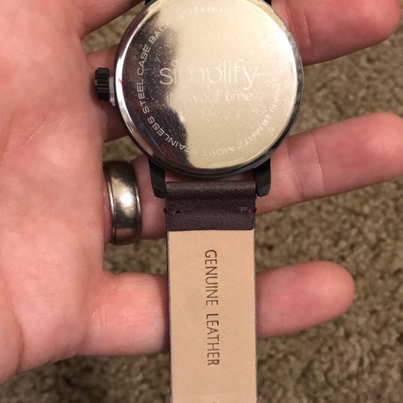 Simplify Wrist Watch - Picture 4 of 4